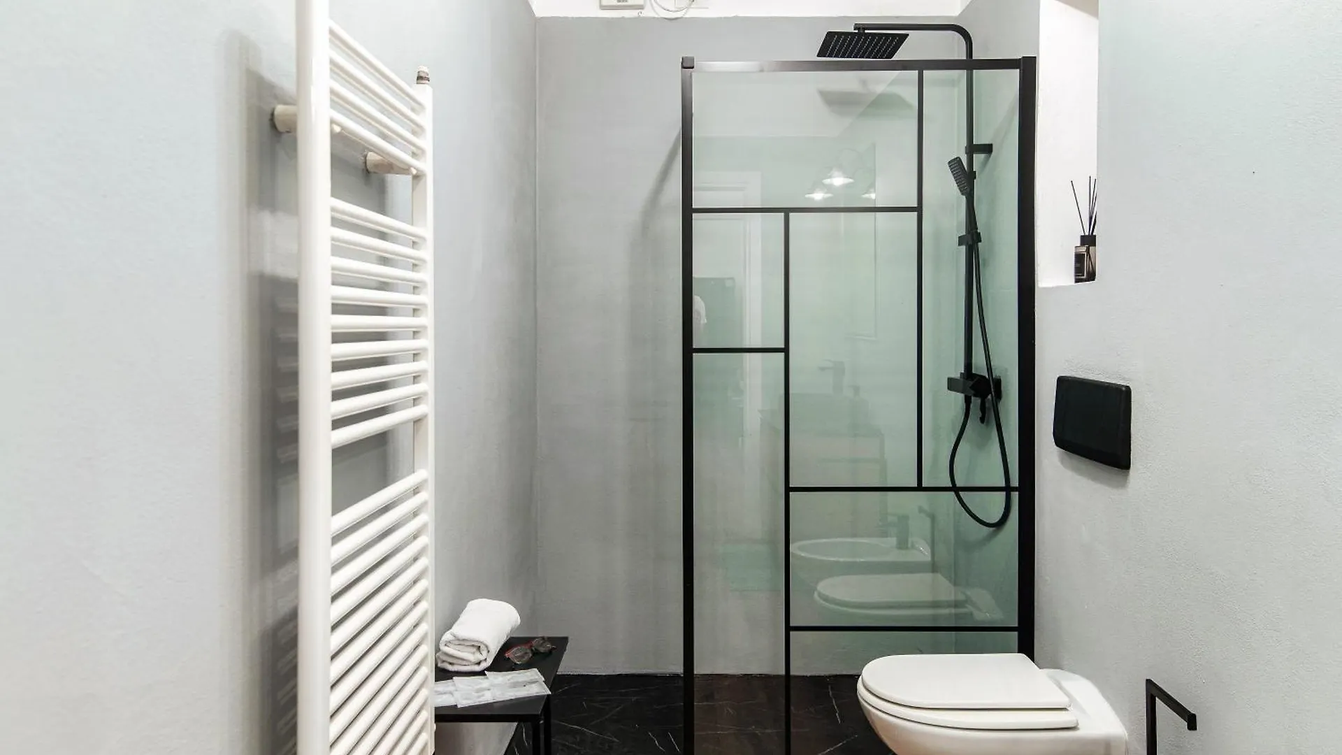 Dalia Apartment - By The House Of Travelers Como