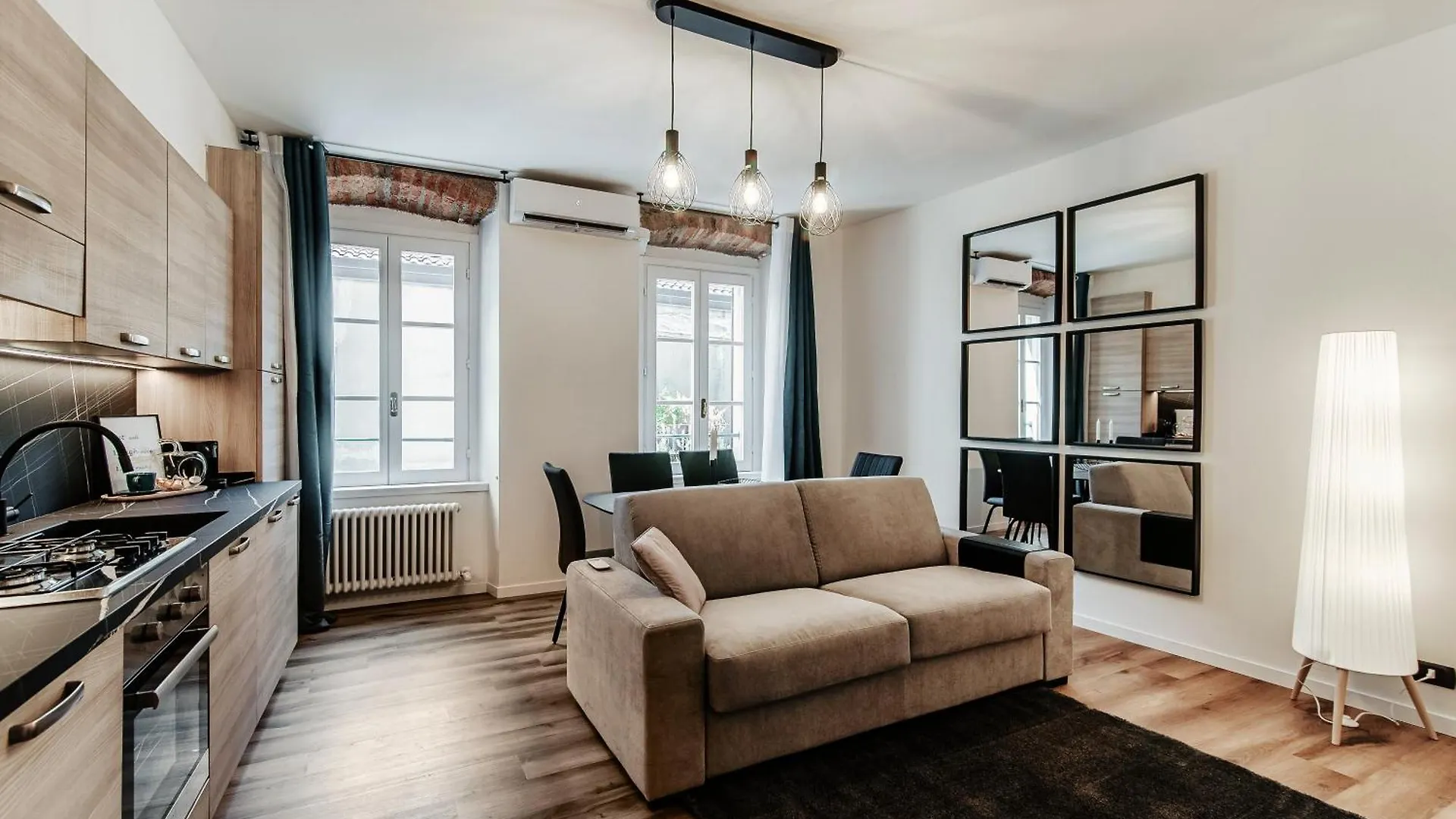 Dalia Apartment - By The House Of Travelers Como